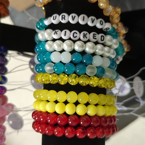 bracelets - Picture 3 of 3